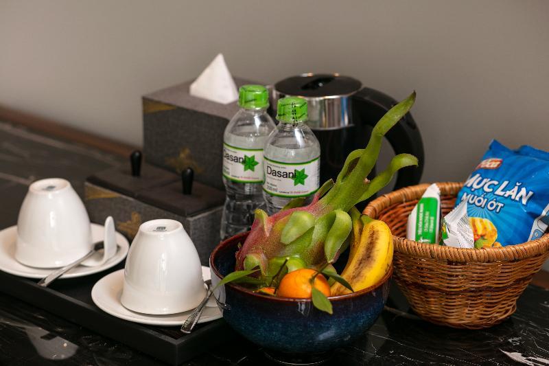 Hotel Lucien Hanoi Lakeside Hotel & Rooftop 4*